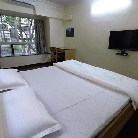 Apple Tree Apartments Koregaon Park Pune Esterno foto