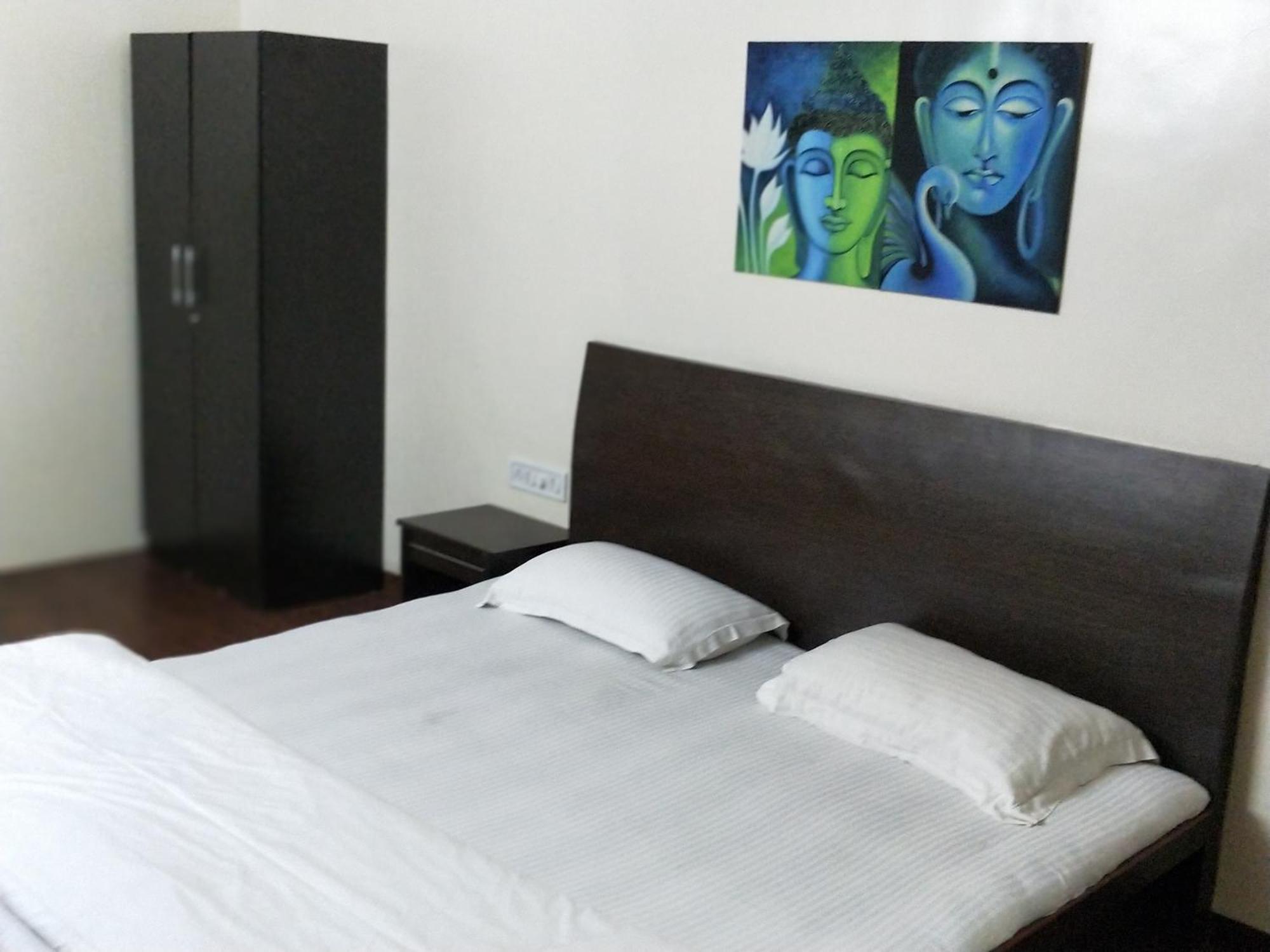 Apple Tree Apartments Koregaon Park Pune Esterno foto